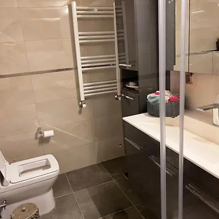 Lueks, Size Oezel Deniz Ve Havuz Hotel *